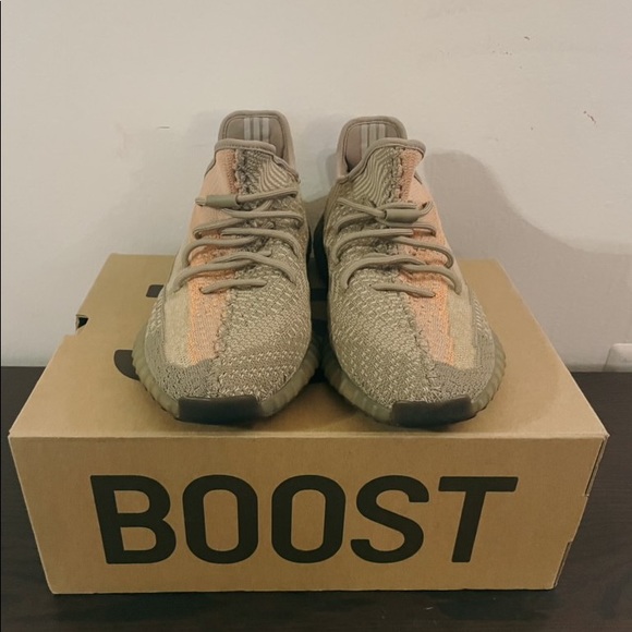 Yeezy 350 Sand Taupe - Picture 2 of 5